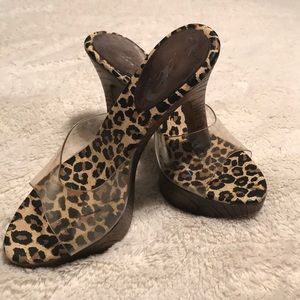 Leopard High heels made in Korea